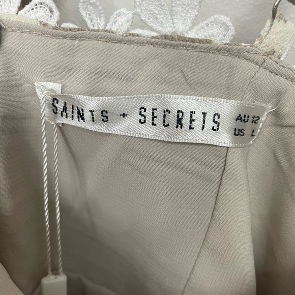 Saints & Secrets Mocha and White Floral Mini Sundress, NWT, Large - Picture 5 of 12